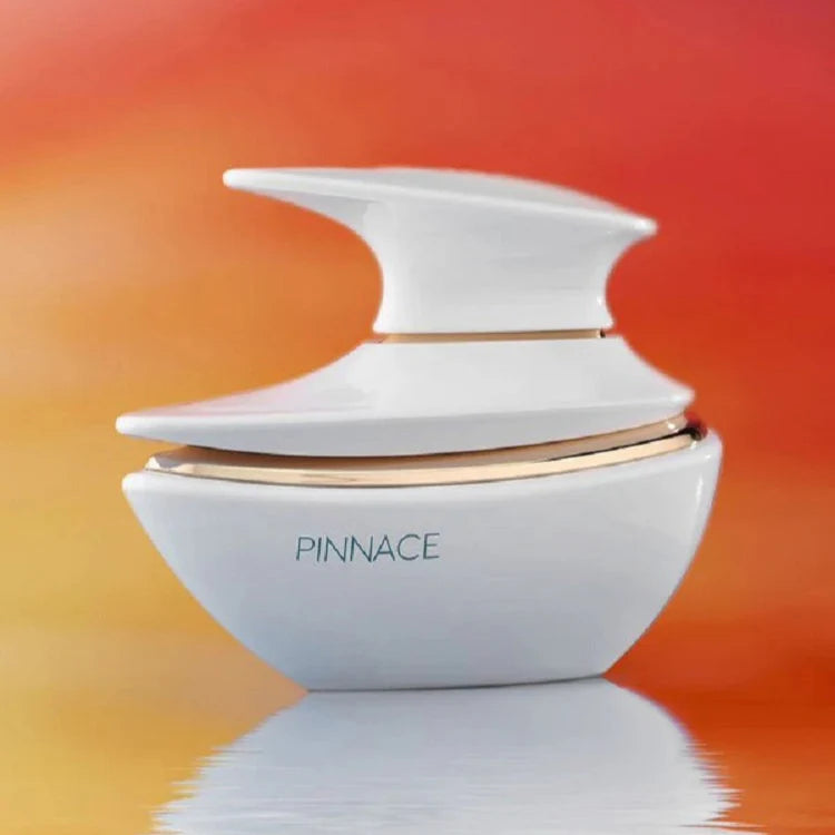 PINNACLE WHITE par French Avenue